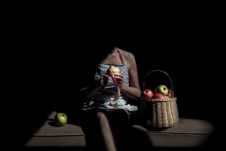 Variations autour d un rayon de soleil, serie d autoportraits
